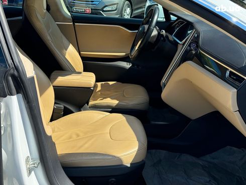 Tesla Model S 2013 белый - фото 28