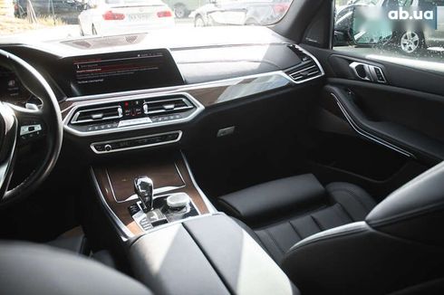 BMW X5 2021 - фото 24