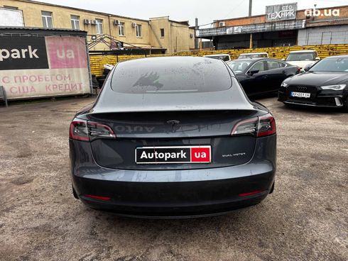 Tesla Model 3 2022 серый - фото 8