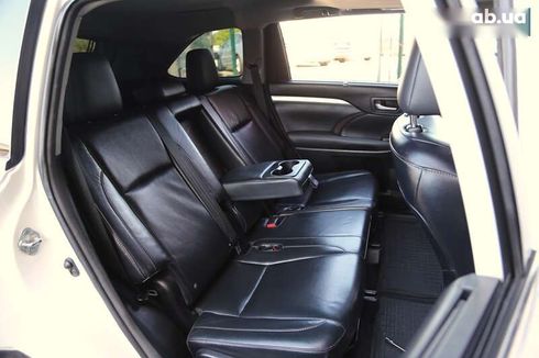 Toyota Highlander 2015 - фото 12