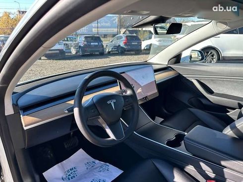 Tesla Model 3 2020 - фото 14