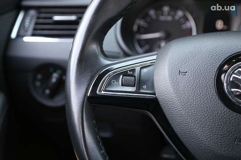 Skoda Octavia 2016 - фото 20