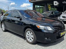 Продаж вживаних Toyota Camry в Чернівецькій області - купити на Автобазарі