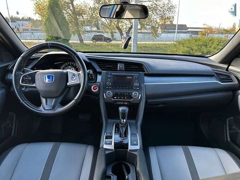 Honda Civic 2016 - фото 18