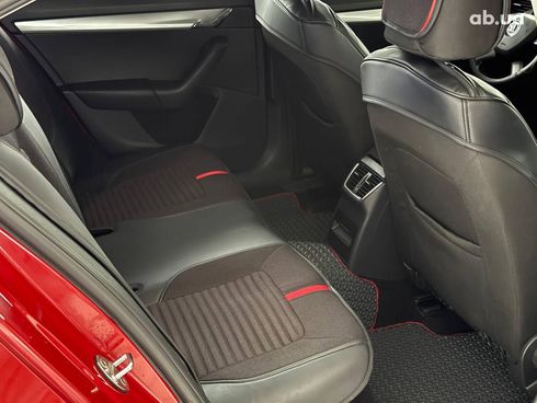 Skoda Octavia 2013 красный - фото 16