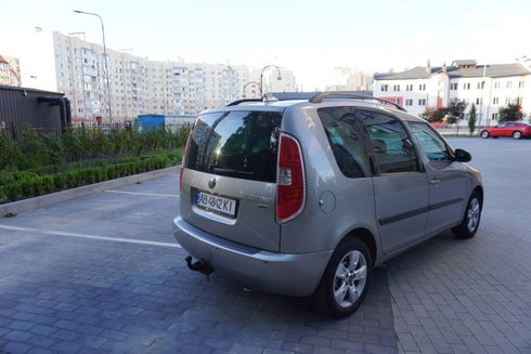 Skoda Roomster 2006 бежевый - фото 8