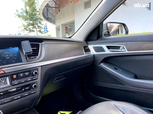 Genesis G80 2016 - фото 28