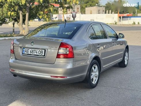 Skoda Octavia 2012 - фото 7