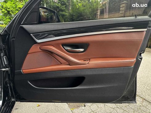 BMW 5 серия 2014 черный - фото 25