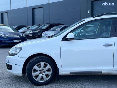 Volkswagen Golf 2012 белый - фото 2
