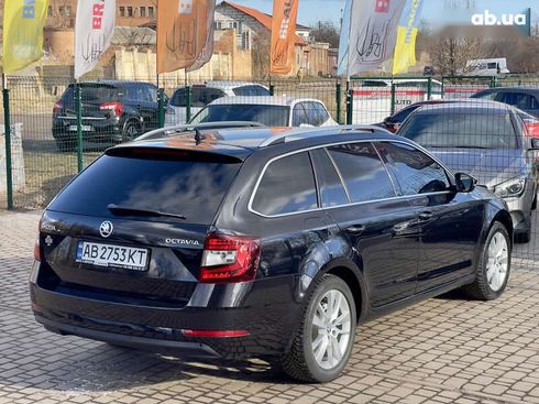 Skoda Octavia 2019 - фото 18