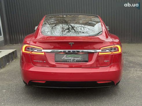 Tesla Model S 2018 - фото 9