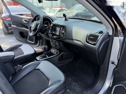Jeep Compass 2020 - фото 29