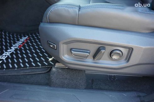 Toyota Sequoia 2023 - фото 24