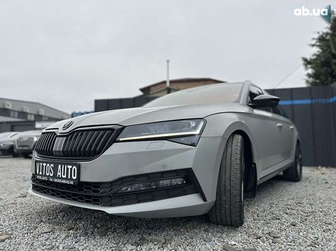 Skoda Superb 2020 - фото 14