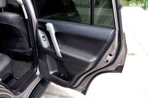 Toyota Land Cruiser Prado 2018 - фото 30
