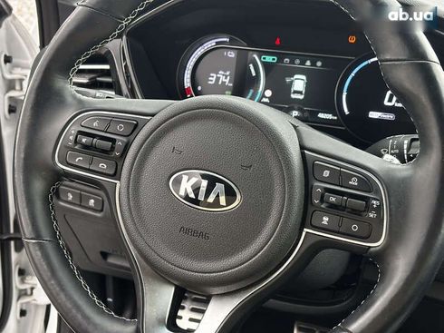 Kia Niro 2021 - фото 30