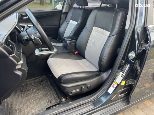 Toyota Camry 2015 серый - фото 3