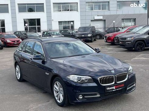 BMW 5 серия 2017 - фото 2