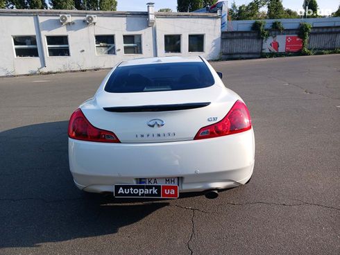 Infiniti g 37 2010 белый - фото 6