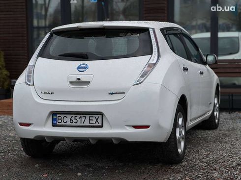 Nissan Leaf 2014 - фото 17