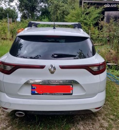 Renault Megane 2017 белый - фото 2