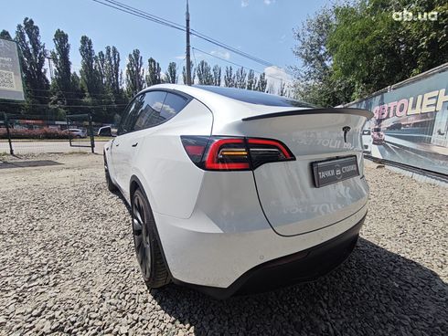Tesla Model Y 2021 белый - фото 8