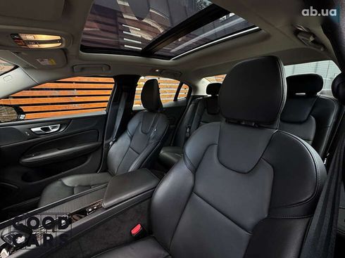 Volvo S60 2024 - фото 11