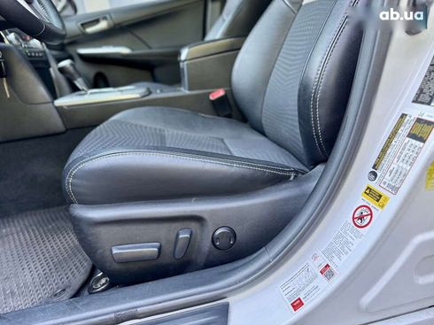 Toyota Camry 2014 - фото 26