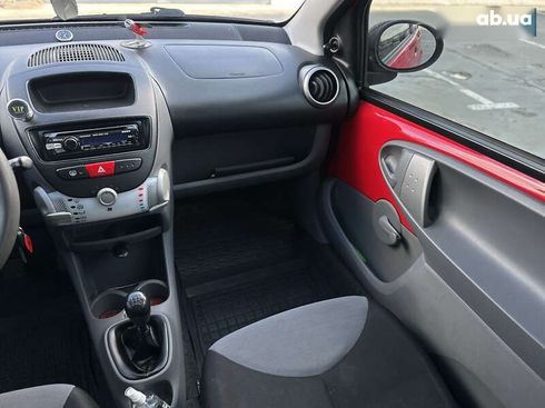 Peugeot 107 2009 - фото 21