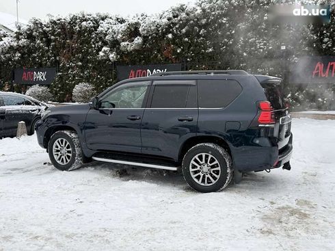 Toyota Land Cruiser Prado 2019 - фото 7