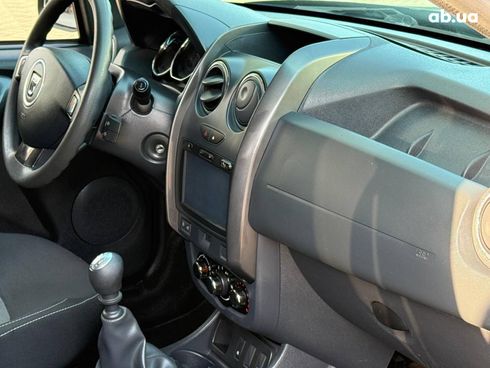 Dacia Duster 2015 черный - фото 25