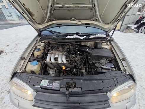 Volkswagen Golf 1999 серый - фото 20