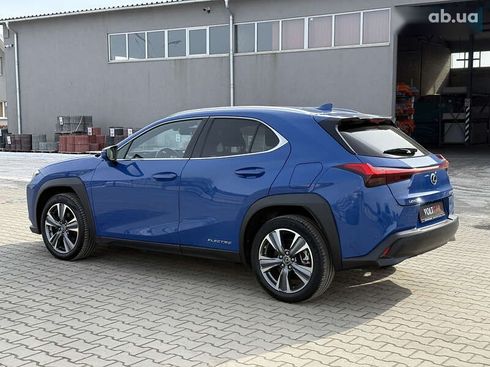 Lexus UX 2020 - фото 16