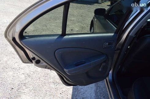 Nissan Almera Classic 2011 - фото 9