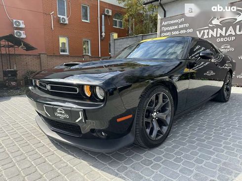 Dodge Challenger 2018 - фото 9