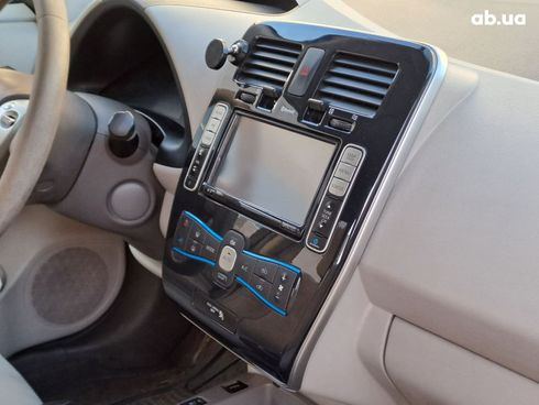 Nissan Leaf 2011 черный - фото 5