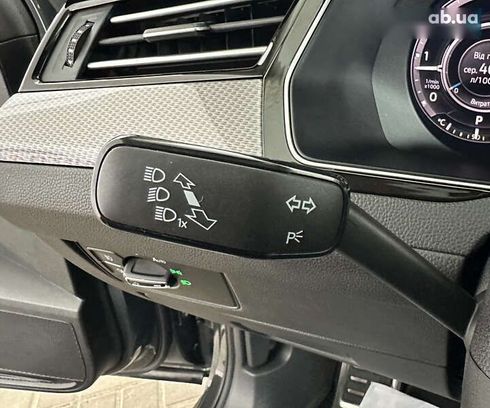 Volkswagen passat alltrack 2019 - фото 24