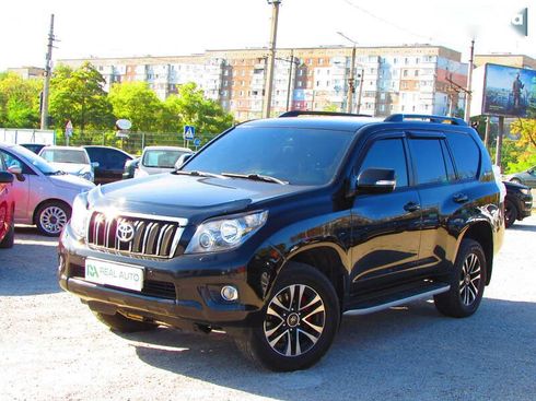 Toyota Land Cruiser Prado 2011 - фото 4