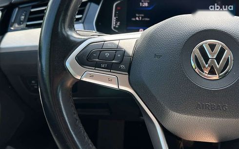 Volkswagen Passat 2020 - фото 20