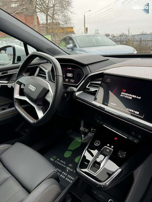 Audi Q4 e-tron 2023 - фото 25
