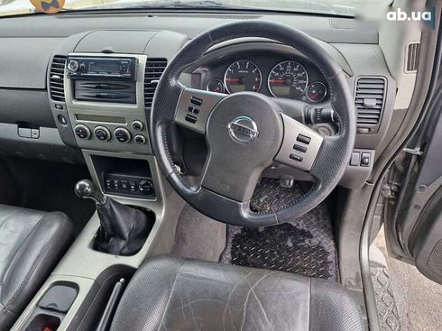 Nissan Pathfinder 2005 - фото 12