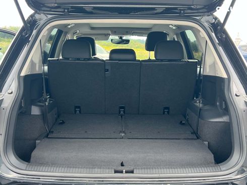 Volkswagen Tiguan 2019 черный - фото 30