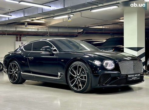 Bentley Continental GT 2020 - фото 14