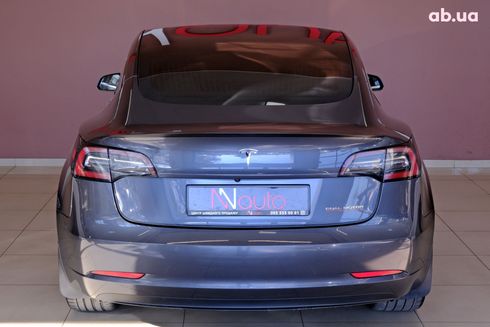 Tesla Model 3 2019 серый - фото 6