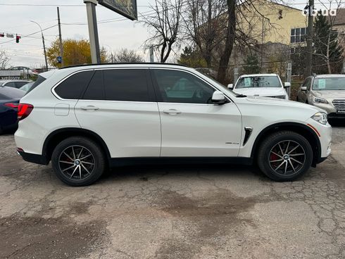 BMW X5 2016 белый - фото 6
