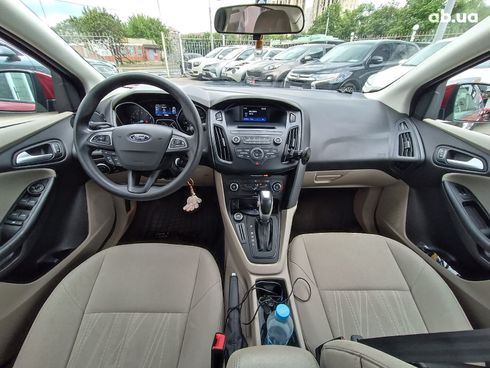 Ford Focus 2015 красный - фото 28