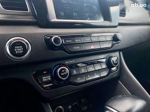 Kia Niro 2017 - фото 26