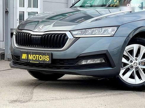 Skoda Octavia 2020 - фото 9