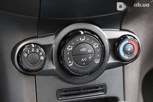 Ford Fiesta 2013 - фото 19